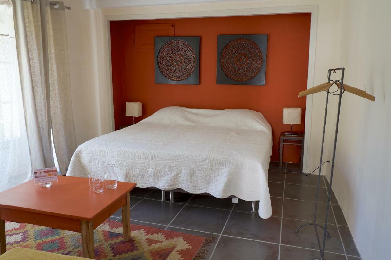 Le Clarou Bed and Breakfast Valleraugue Εξωτερικό φωτογραφία